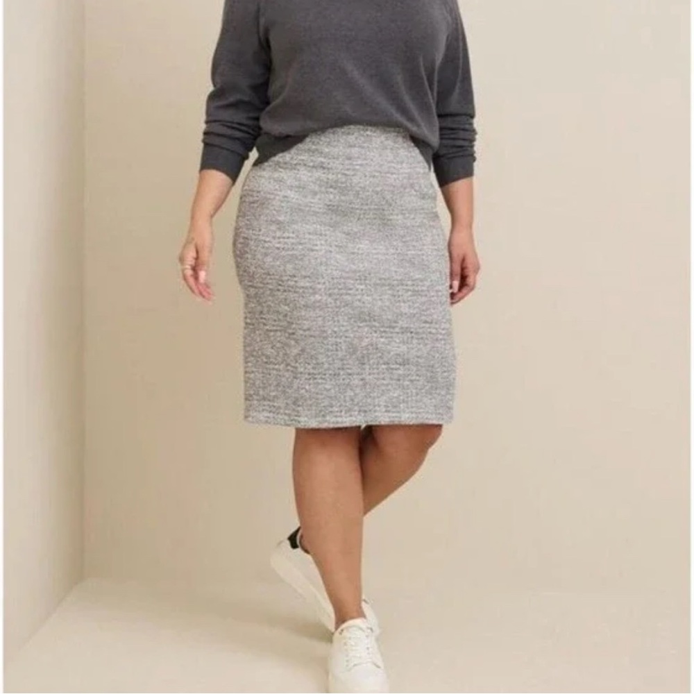 Torrid 3 Gray Knit Pencil Skirt
